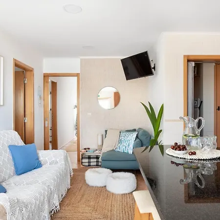 Altido Exceptional 3-Bed Beach Home W/ Terrace