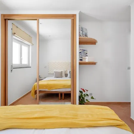 Altido Exceptional 3-Bed Beach Home W/ Terrace Santo Isidoro