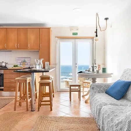 Apartamento Altido Exceptional 3-Bed Beach Home W/ Terrace *